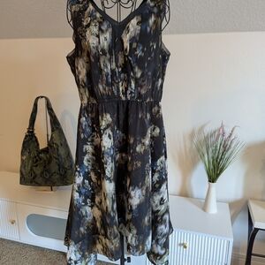Floral Sleeveless Dress - Black and Blue